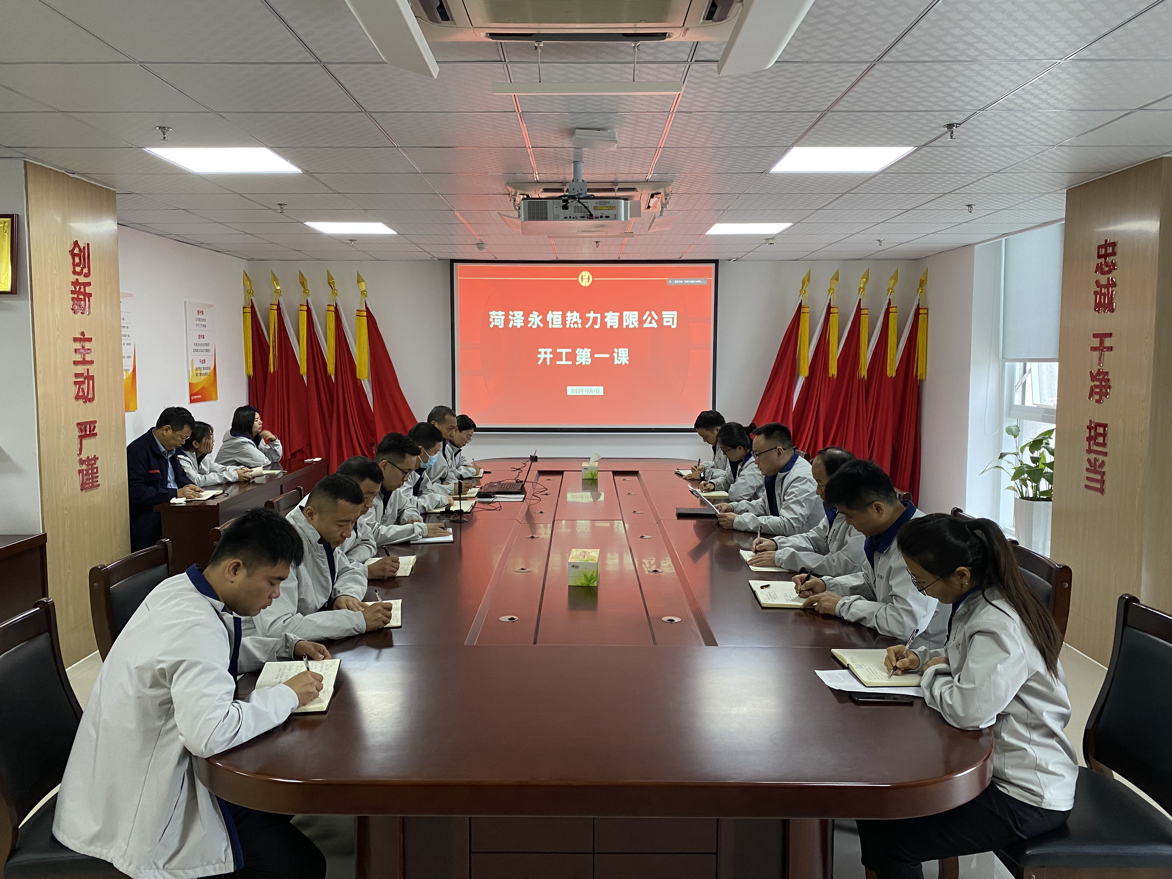 445bf876fd7a1e7763eaca53a0b27ec.jpg 445bf876fd7a1e7763eaca53a0b27ec.jpg